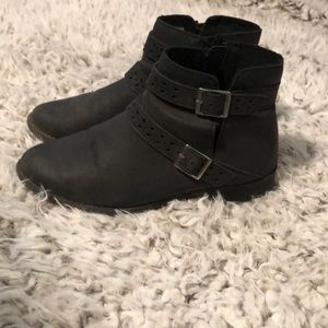Used American Eagle by Payless Ankle Boots